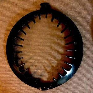 Puff Clip hair accessory